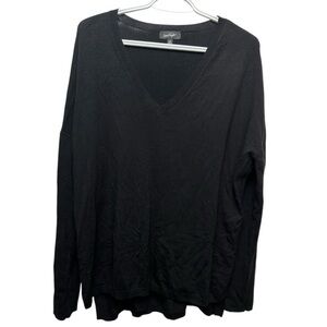 Lord & Taylor Sweater sz L